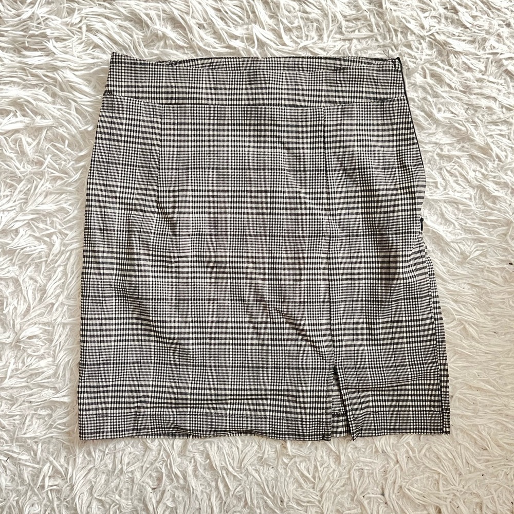 plaid skirt